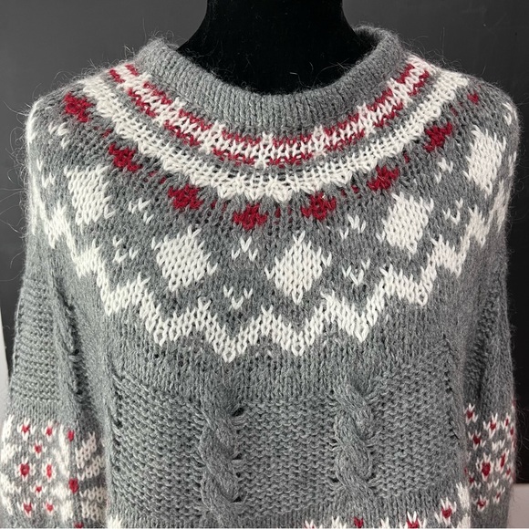 jperico Sweaters - Jperico NWT Italian Wool Blend Shawl Shrug Sweater Pullover loose Knit Poncho